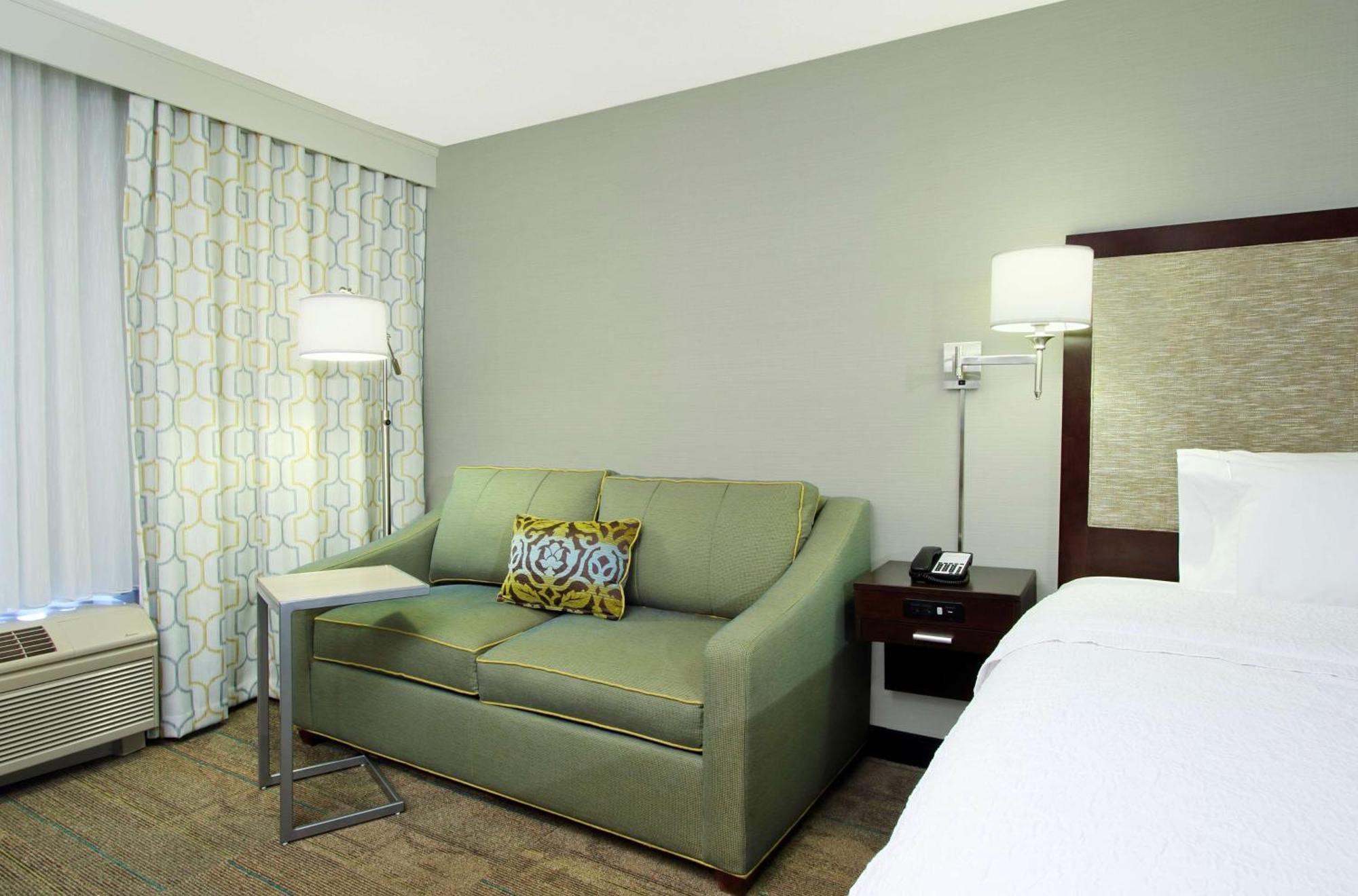 Hampton Inn & Suites Columbus Гілліард Екстер'єр фото